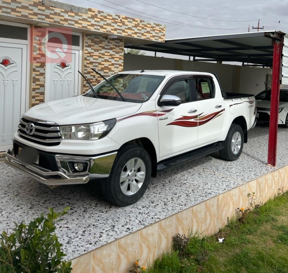 تۆیۆتا هایلۆکس